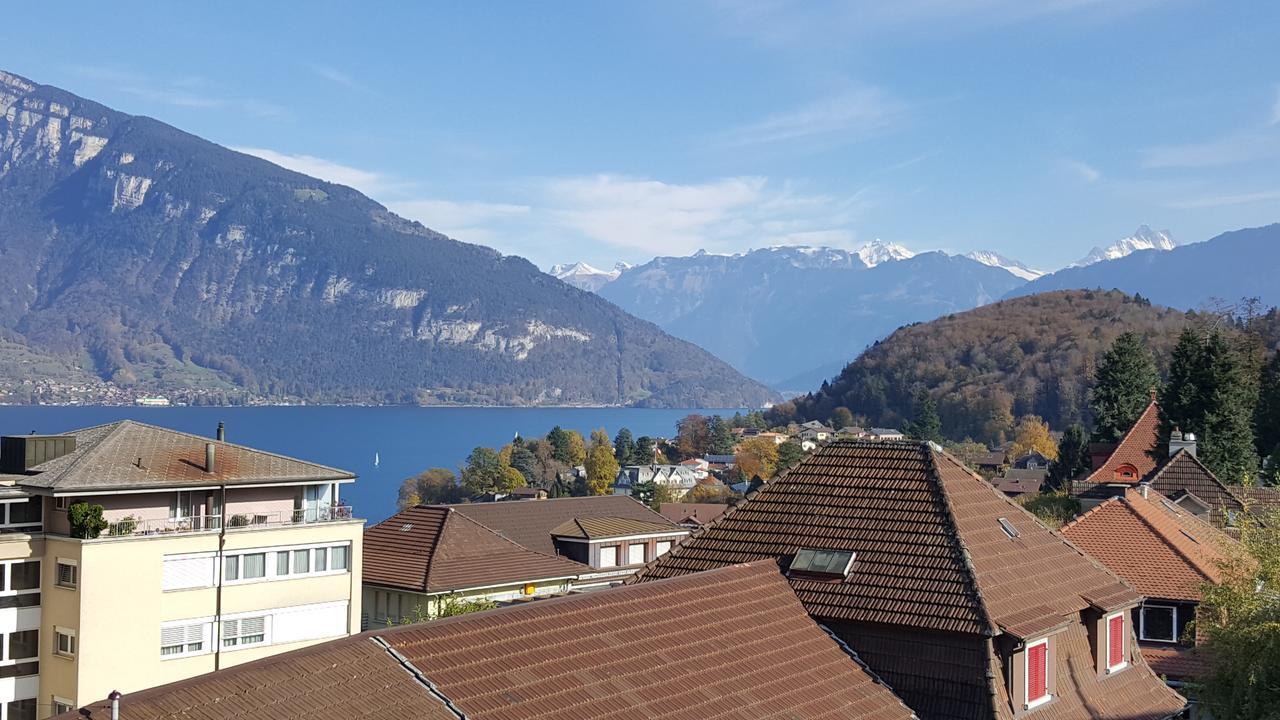 Attika Wohnung Spiez Eksteriør billede